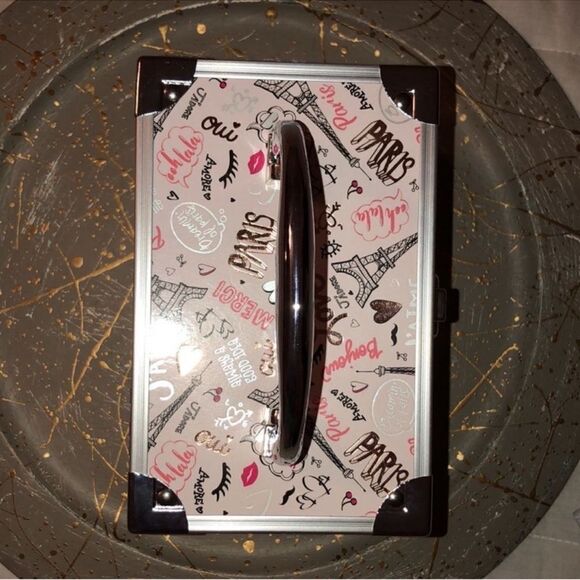 Claire’s Paris Themed Doodles Blush Pink Fuchsia Gold Balck Silver Trim Box Case - Picture 10 of 10